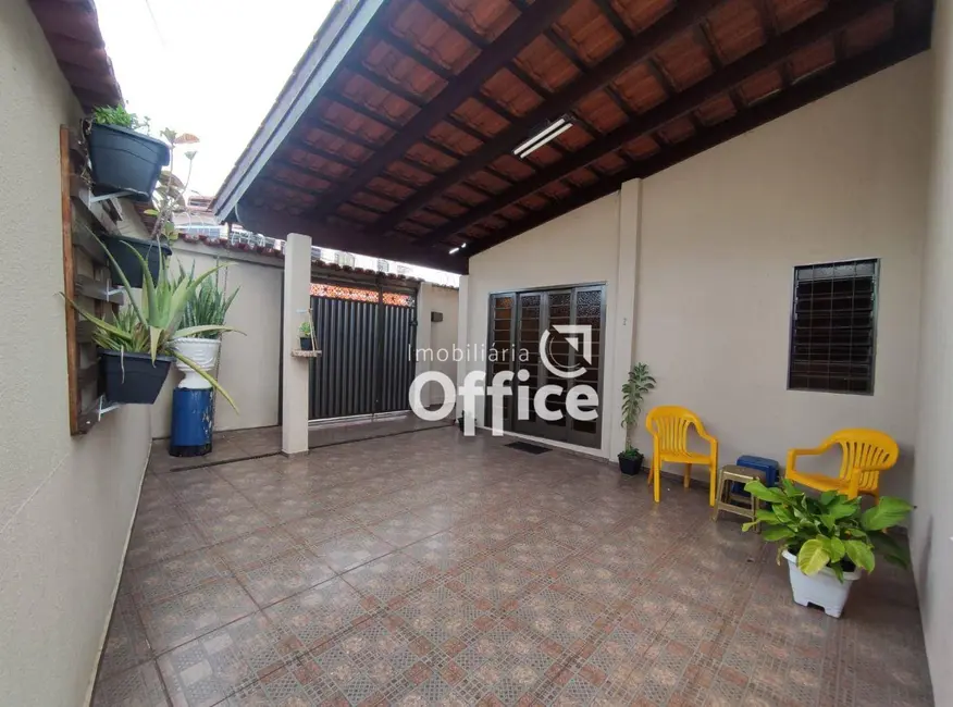 Foto 2 de Casa com 3 quartos à venda, 264m2 em Vila Góis, Anapolis - GO