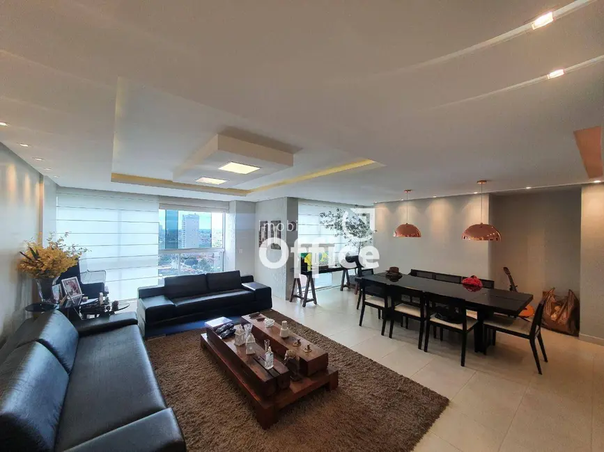 Foto 7 de Apartamento com 3 quartos à venda, 177m2 em Jundiaí, Anapolis - GO