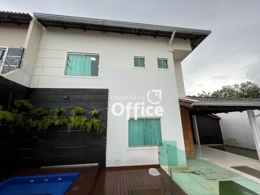 Foto 4 de Casa com 3 quartos à venda, 167m2 em Jardim Europa, Anapolis - GO