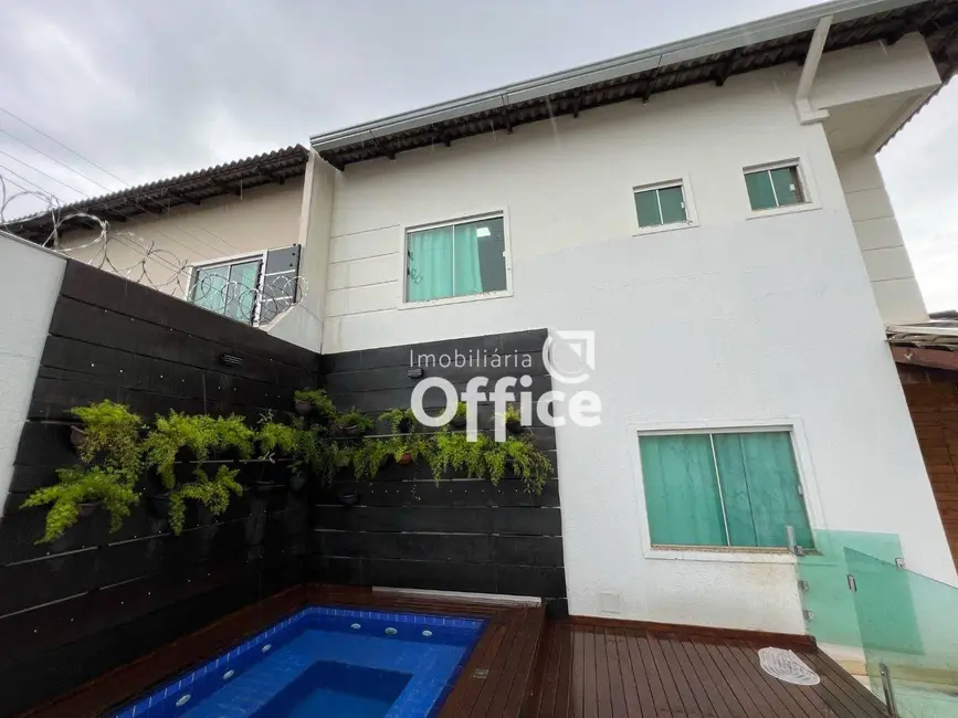 Foto 6 de Casa com 3 quartos à venda, 167m2 em Jardim Europa, Anapolis - GO