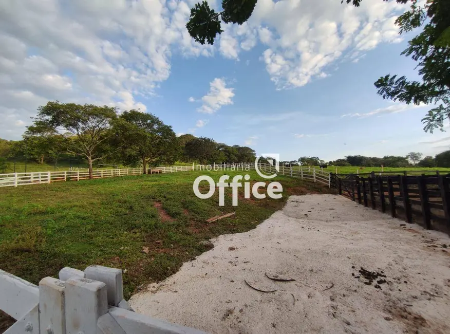 Chácara com 8 quartos à venda, 193600m2 em Sítios de Recreio Vale das Laranjeiras, Anapolis - GO - imagem 6 Foto 6 de Chácara com 8 quartos à venda, 193600m2 em Sítios de Recreio Vale das Laranjeiras, Anapolis - GO