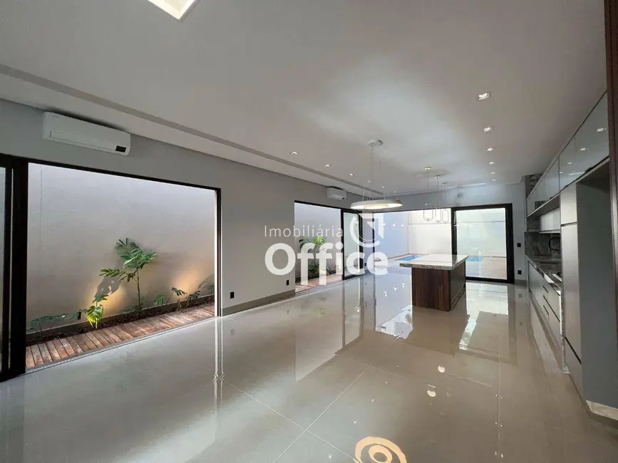 Foto 8 de Casa de Condomínio com 4 quartos à venda, 490m2 em Residencial Anaville, Anapolis - GO