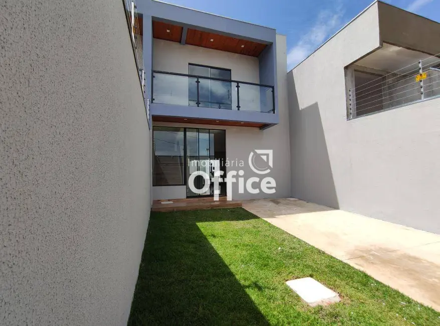 Sobrado com 3 quartos à venda, 150m2 em Residencial Cerejeiras, Anapolis - GO - imagem 7 Foto 7 de Sobrado com 3 quartos à venda, 150m2 em Residencial Cerejeiras, Anapolis - GO