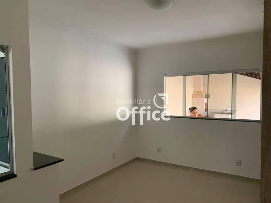 Casa com 3 quartos à venda, 300m2 em Parque Brasília 2ª Etapa, Anapolis - GO - imagem 6 Foto 6 de Casa com 3 quartos à venda, 300m2 em Parque Brasília 2ª Etapa, Anapolis - GO