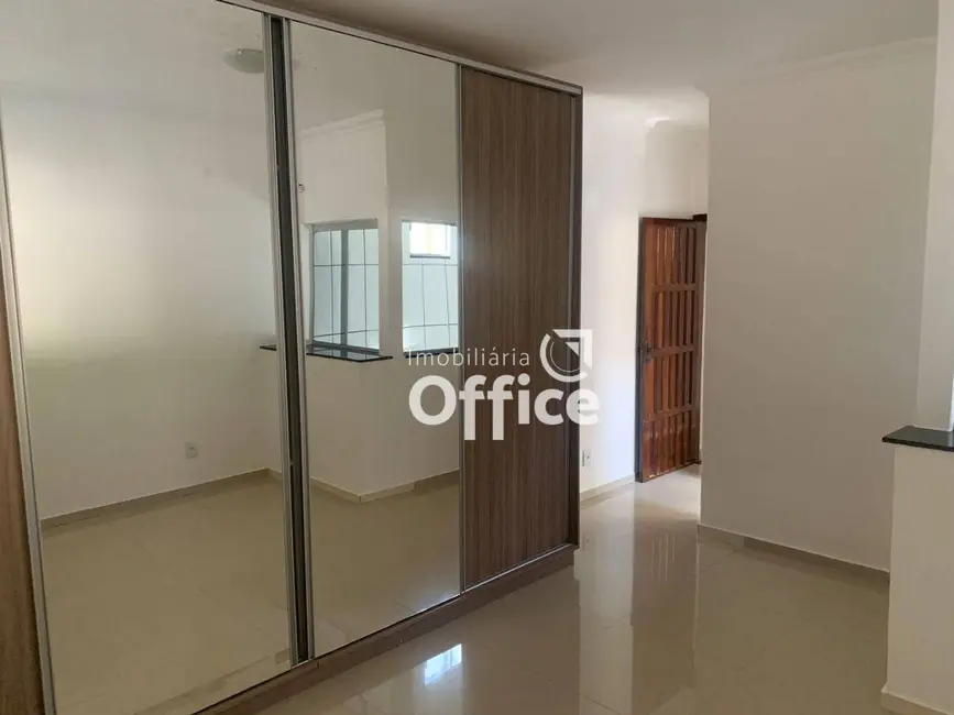 Casa com 3 quartos à venda, 300m2 em Parque Brasília 2ª Etapa, Anapolis - GO - imagem 9 Foto 9 de Casa com 3 quartos à venda, 300m2 em Parque Brasília 2ª Etapa, Anapolis - GO