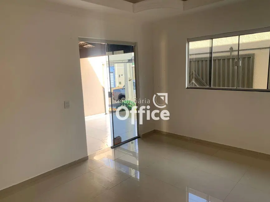 Casa com 3 quartos à venda, 300m2 em Parque Brasília 2ª Etapa, Anapolis - GO - imagem 4 Foto 4 de Casa com 3 quartos à venda, 300m2 em Parque Brasília 2ª Etapa, Anapolis - GO
