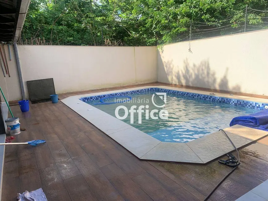 Foto 1 de Casa com 3 quartos à venda, 300m2 em Parque Brasília 2ª Etapa, Anapolis - GO