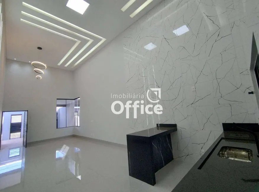 Foto 5 de Casa de Condomínio com 3 quartos à venda, 365m2 em Residencial Valência, Anapolis - GO