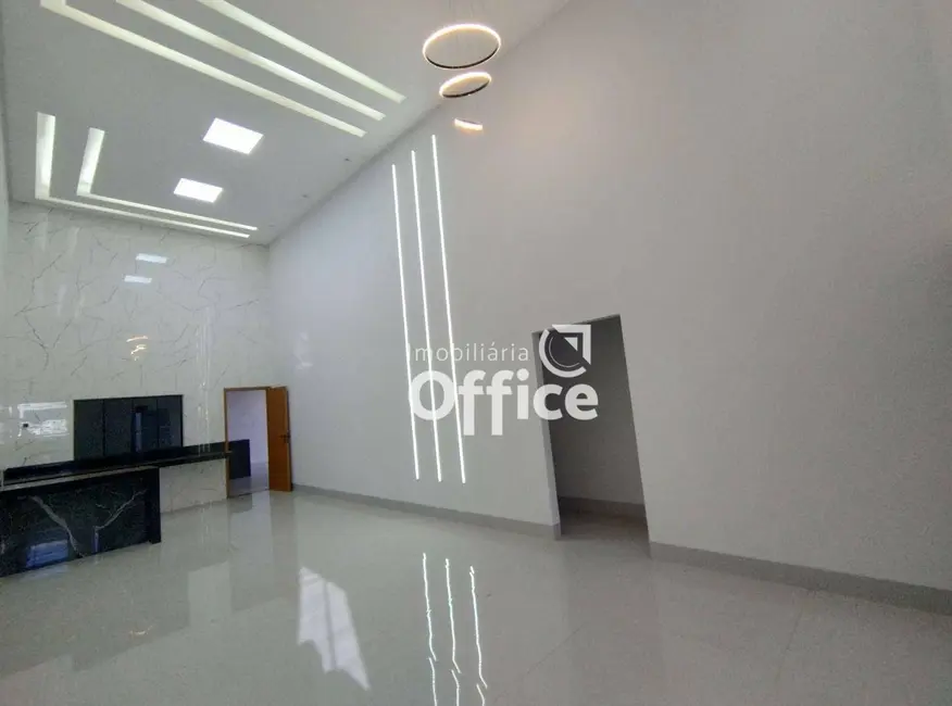 Foto 3 de Casa de Condomínio com 3 quartos à venda, 365m2 em Residencial Valência, Anapolis - GO
