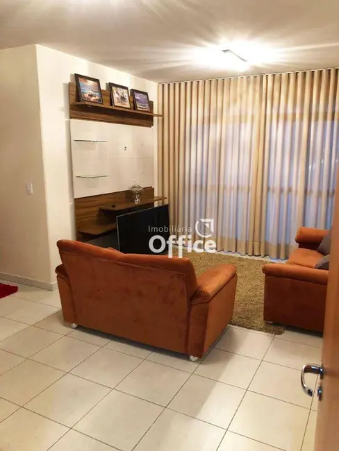 Foto 2 de Apartamento com 3 quartos à venda, 96m2 em Vila Santa Isabel, Anapolis - GO