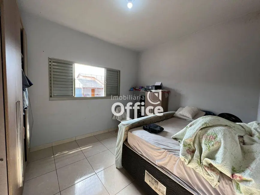 Foto 7 de Casa com 3 quartos à venda, 220m2 em Sítios de Recreio Vale das Laranjeiras, Anapolis - GO