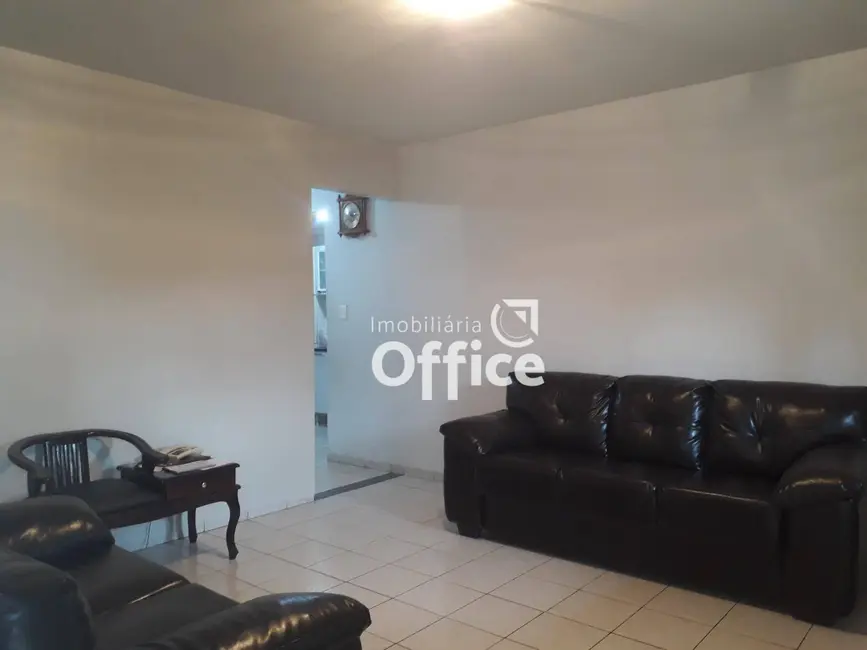 Casa com 12 quartos à venda, 320m2 em Vila Formosa, Anapolis - GO - imagem 7 Foto 7 de Casa com 12 quartos à venda, 320m2 em Vila Formosa, Anapolis - GO