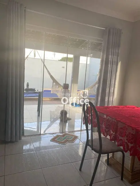 Casa com 3 quartos à venda, 300m2 em Parque Brasília 2ª Etapa, Anapolis - GO - imagem 4 Foto 4 de Casa com 3 quartos à venda, 300m2 em Parque Brasília 2ª Etapa, Anapolis - GO