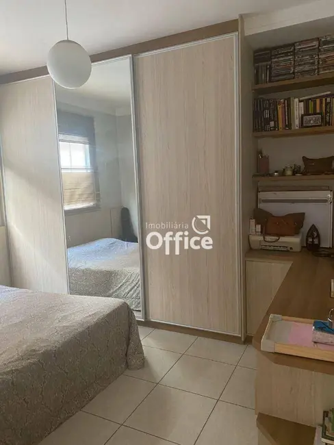 Casa com 3 quartos à venda, 300m2 em Parque Brasília 2ª Etapa, Anapolis - GO - imagem 6 Foto 6 de Casa com 3 quartos à venda, 300m2 em Parque Brasília 2ª Etapa, Anapolis - GO