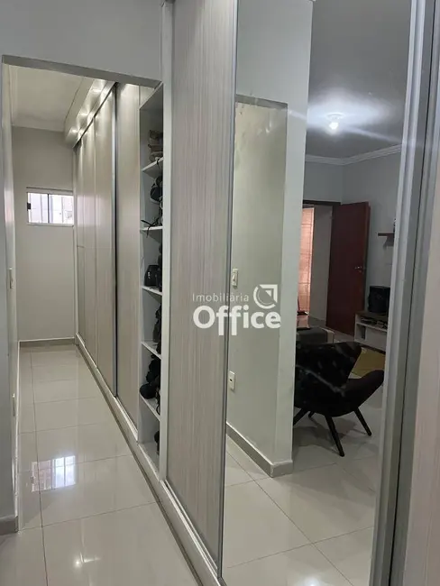Foto 8 de Casa com 3 quartos à venda, 251m2 em Residencial Ayrton Senna, Anapolis - GO