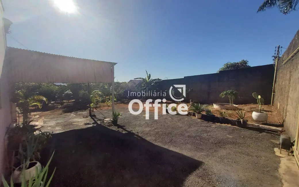 Foto 3 de Terreno / Lote à venda, 643m2 em Lourdes, Anapolis - GO