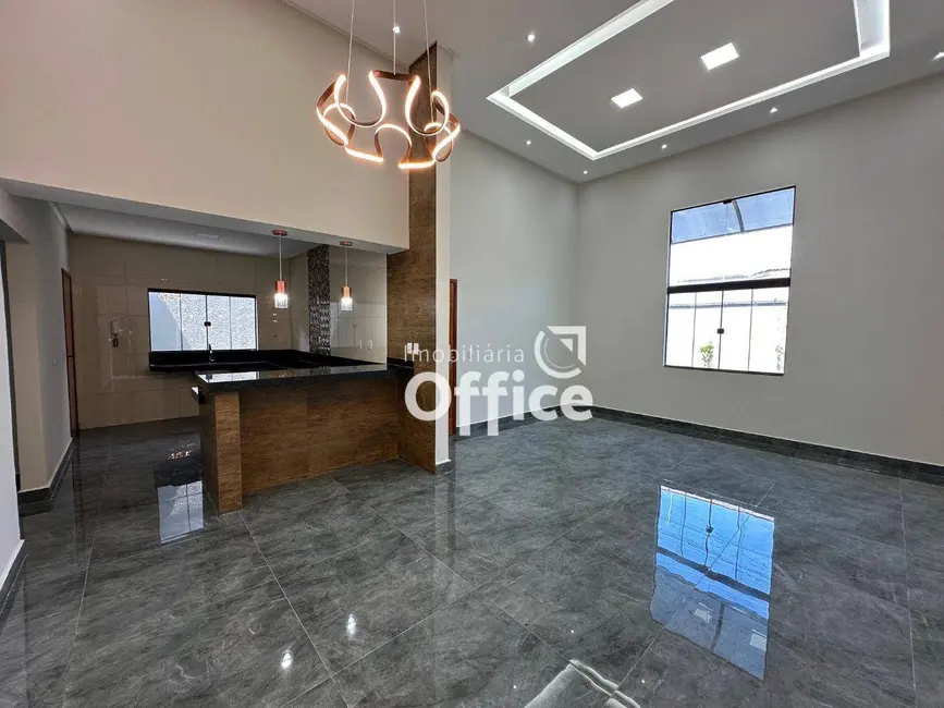 Foto 3 de Casa com 3 quartos à venda, 200m2 em Anapolis - GO