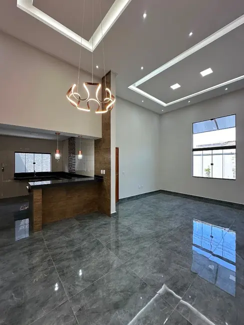 Foto 9 de Casa com 3 quartos à venda, 200m2 em Anapolis - GO