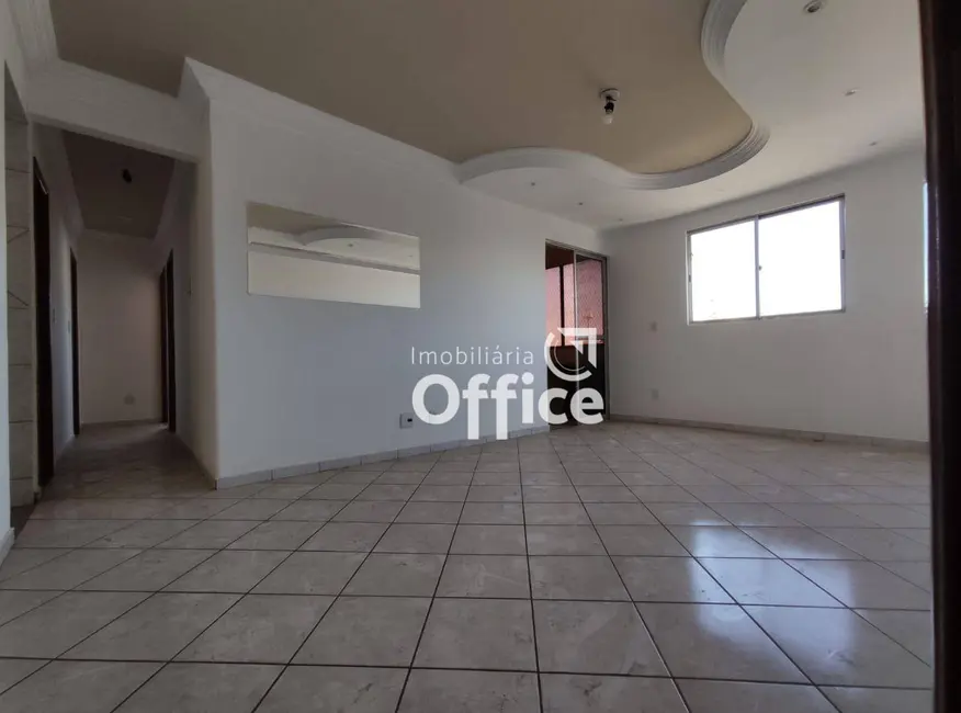 Foto 3 de Apartamento com 3 quartos à venda, 130m2 em Cidade Jardim, Anapolis - GO