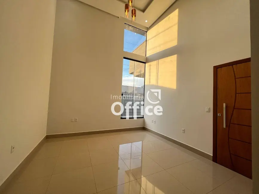 Foto 3 de Casa com 3 quartos à venda, 201m2 em Residencial Vale do Sol, Anapolis - GO