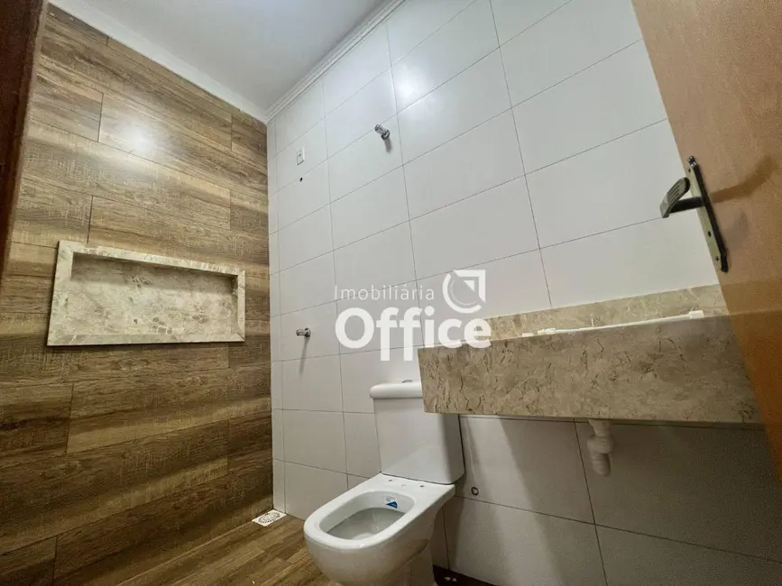Foto 8 de Casa com 3 quartos à venda, 201m2 em Residencial Vale do Sol, Anapolis - GO
