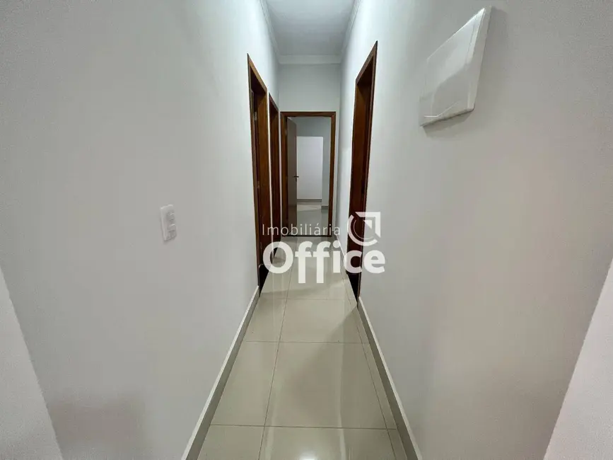 Foto 6 de Casa com 3 quartos à venda, 201m2 em Residencial Vale do Sol, Anapolis - GO