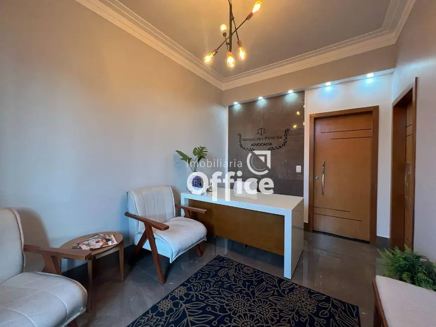 Foto 4 de Apartamento com 4 quartos à venda, 260m2 em Setor Central, Anapolis - GO