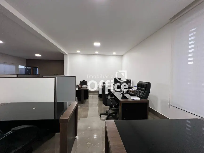 Foto 5 de Apartamento com 4 quartos à venda, 260m2 em Setor Central, Anapolis - GO