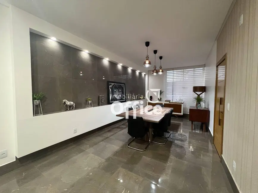 Foto 6 de Apartamento com 4 quartos à venda, 260m2 em Setor Central, Anapolis - GO