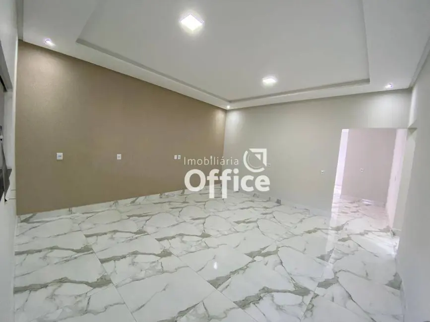 Casa com 3 quartos à venda, 200m2 em Jardim Itália, Anapolis - GO - imagem 6 Foto 6 de Casa com 3 quartos à venda, 200m2 em Jardim Itália, Anapolis - GO