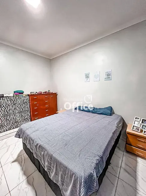 Foto 7 de Casa com 3 quartos à venda, 300m2 em Chácaras Colorado, Anapolis - GO