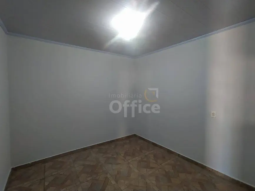 Foto 5 de Casa com 1 quarto para alugar, 100m2 em Jardim das Américas 2ª Etapa, Anapolis - GO