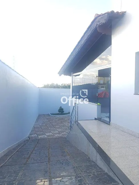 Sobrado com 4 quartos à venda, 450m2 em Parque Iracema, Anapolis - GO - imagem 8 Foto 8 de Sobrado com 4 quartos à venda, 450m2 em Parque Iracema, Anapolis - GO