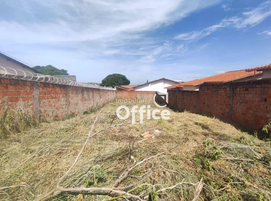 Foto 4 de Terreno / Lote à venda, 300m2 em Setor Sul Jamil Miguel, Anapolis - GO