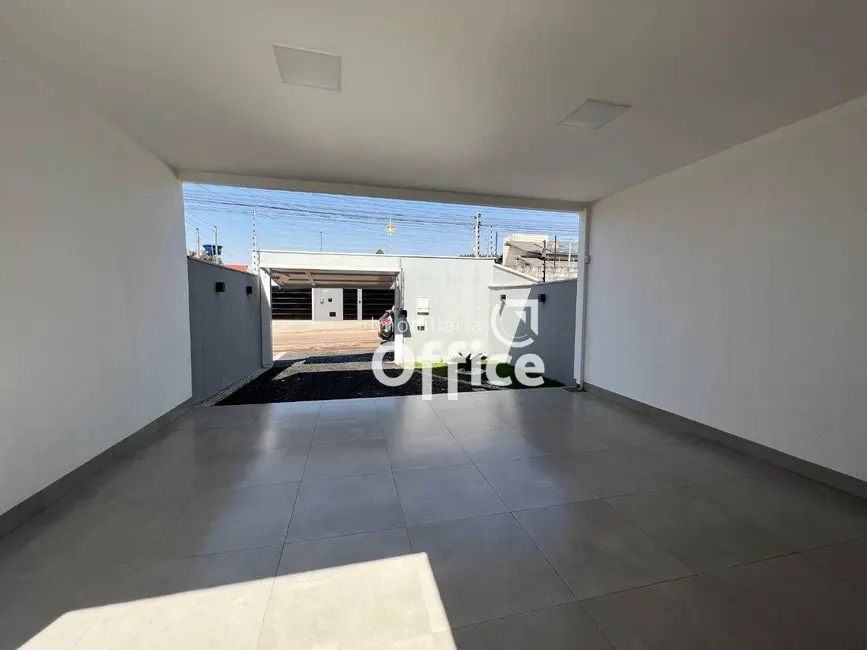 Casa com 3 quartos à venda, 204m2 em Chácaras Colorado, Anapolis - GO - imagem 3 Foto 3 de Casa com 3 quartos à venda, 204m2 em Chácaras Colorado, Anapolis - GO