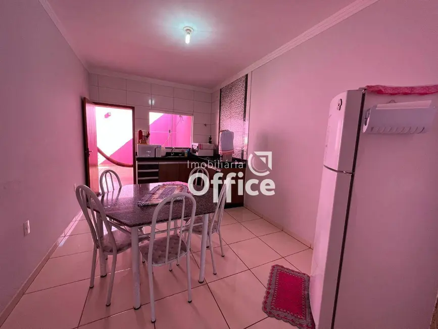 Foto 8 de Casa com 3 quartos à venda, 150m2 em Setor Scala II, Anapolis - GO