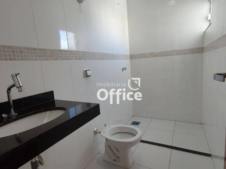 Foto 6 de Casa com 3 quartos à venda, 200m2 em Residencial Vale do Sol, Anapolis - GO