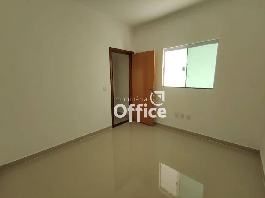 Foto 5 de Casa com 3 quartos à venda, 200m2 em Residencial Vale do Sol, Anapolis - GO