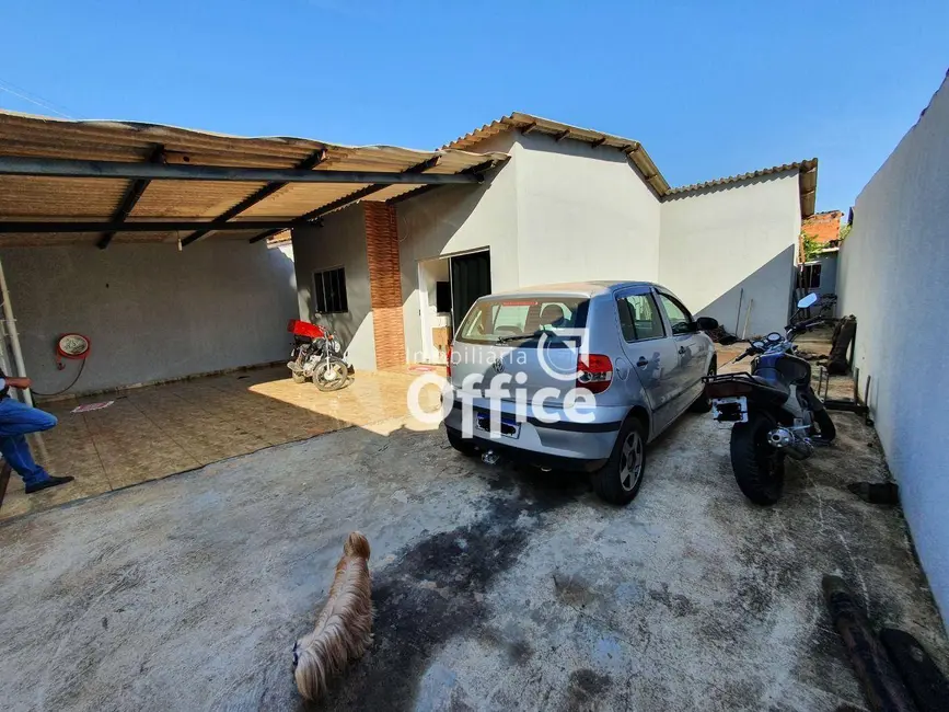 Casa com 3 quartos à venda, 300m2 em Parque dos Pirineus, Anapolis - GO - imagem 5 Foto 5 de Casa com 3 quartos à venda, 300m2 em Parque dos Pirineus, Anapolis - GO