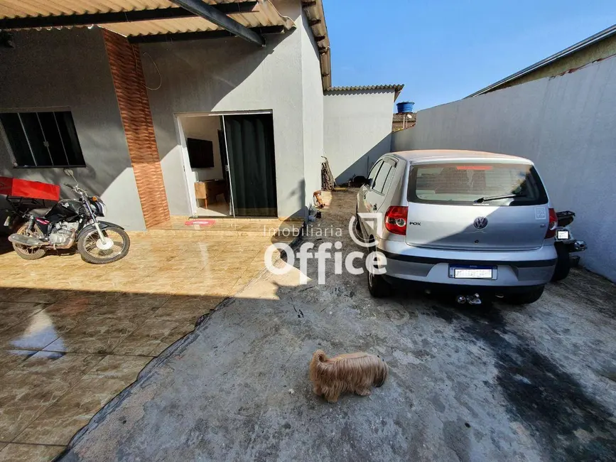 Casa com 3 quartos à venda, 300m2 em Parque dos Pirineus, Anapolis - GO - imagem 4 Foto 4 de Casa com 3 quartos à venda, 300m2 em Parque dos Pirineus, Anapolis - GO