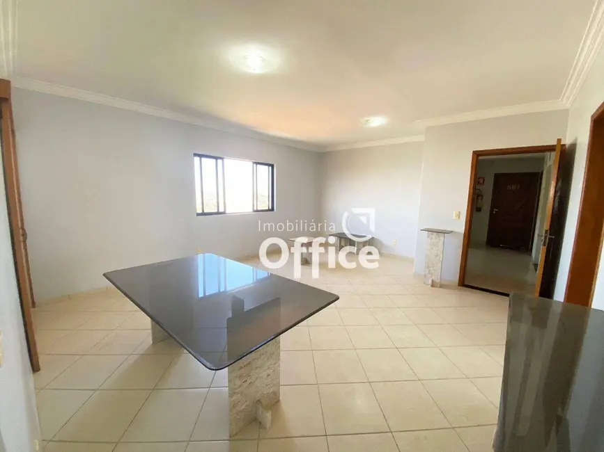 Foto 4 de Apartamento com 3 quartos à venda em Antônio Fernandes, Anapolis - GO