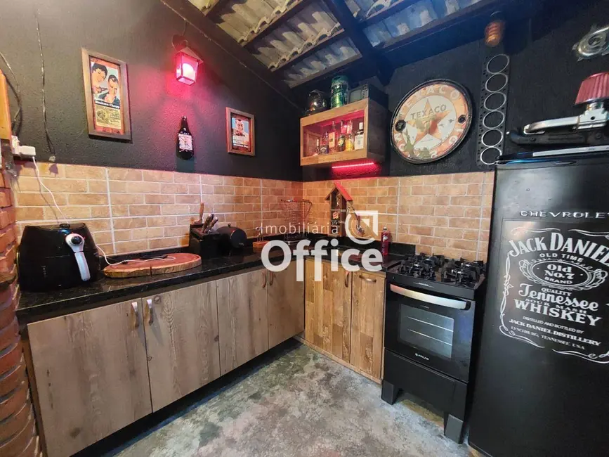 Foto 3 de Sobrado com 3 quartos à venda, 135m2 em Parque Brasília 2ª Etapa, Anapolis - GO