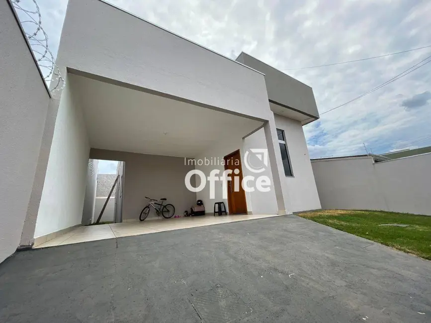 Foto 2 de Casa com 2 quartos à venda, 200m2 em Residencial Cidade Industrial, Anapolis - GO