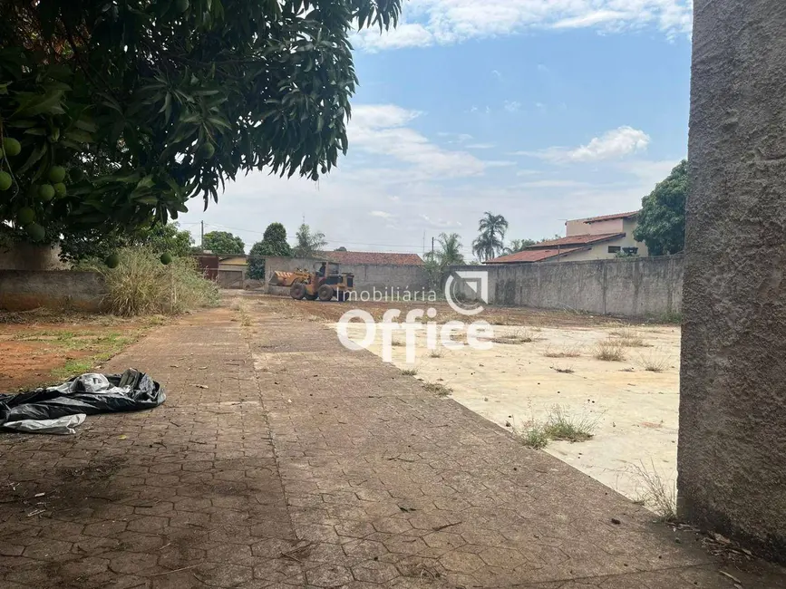 Sala Comercial à venda, 1568m2 em Calixtolândia, Anapolis - GO - imagem 4 Foto 4 de Sala Comercial à venda, 1568m2 em Calixtolândia, Anapolis - GO