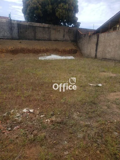 Foto 4 de Terreno / Lote à venda, 530m2 em Setor Santa Clara, Anapolis - GO