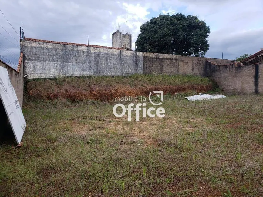 Foto 2 de Terreno / Lote à venda, 530m2 em Setor Santa Clara, Anapolis - GO