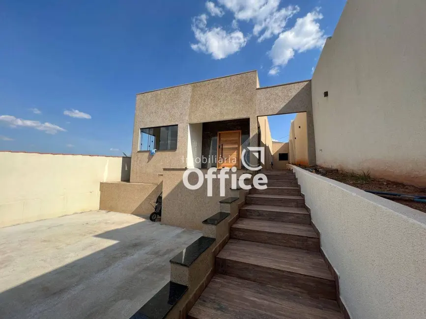 Foto 1 de Casa com 3 quartos à venda, 364m2 em Vila Harmonia, Anapolis - GO