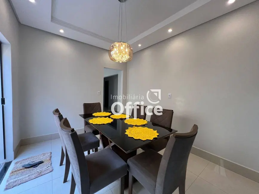 Foto 3 de Casa com 3 quartos à venda, 364m2 em Vila Harmonia, Anapolis - GO