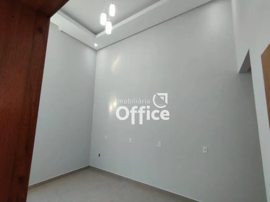 Casa com 3 quartos à venda, 150m2 em Residencial Flor do Cerrado, Anapolis - GO - imagem 5 Foto 5 de Casa com 3 quartos à venda, 150m2 em Residencial Flor do Cerrado, Anapolis - GO