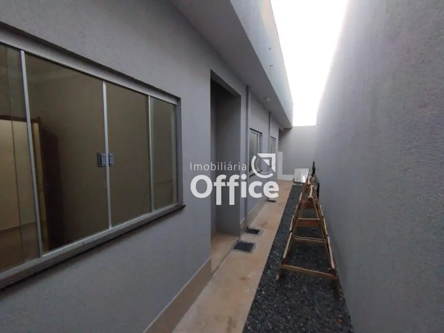 Casa com 3 quartos à venda, 150m2 em Residencial Flor do Cerrado, Anapolis - GO - imagem 4 Foto 4 de Casa com 3 quartos à venda, 150m2 em Residencial Flor do Cerrado, Anapolis - GO